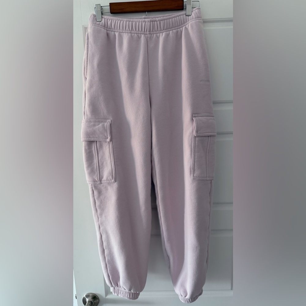 Aritzia Cozy Sweatfleece Mega Cargo™ Jogger